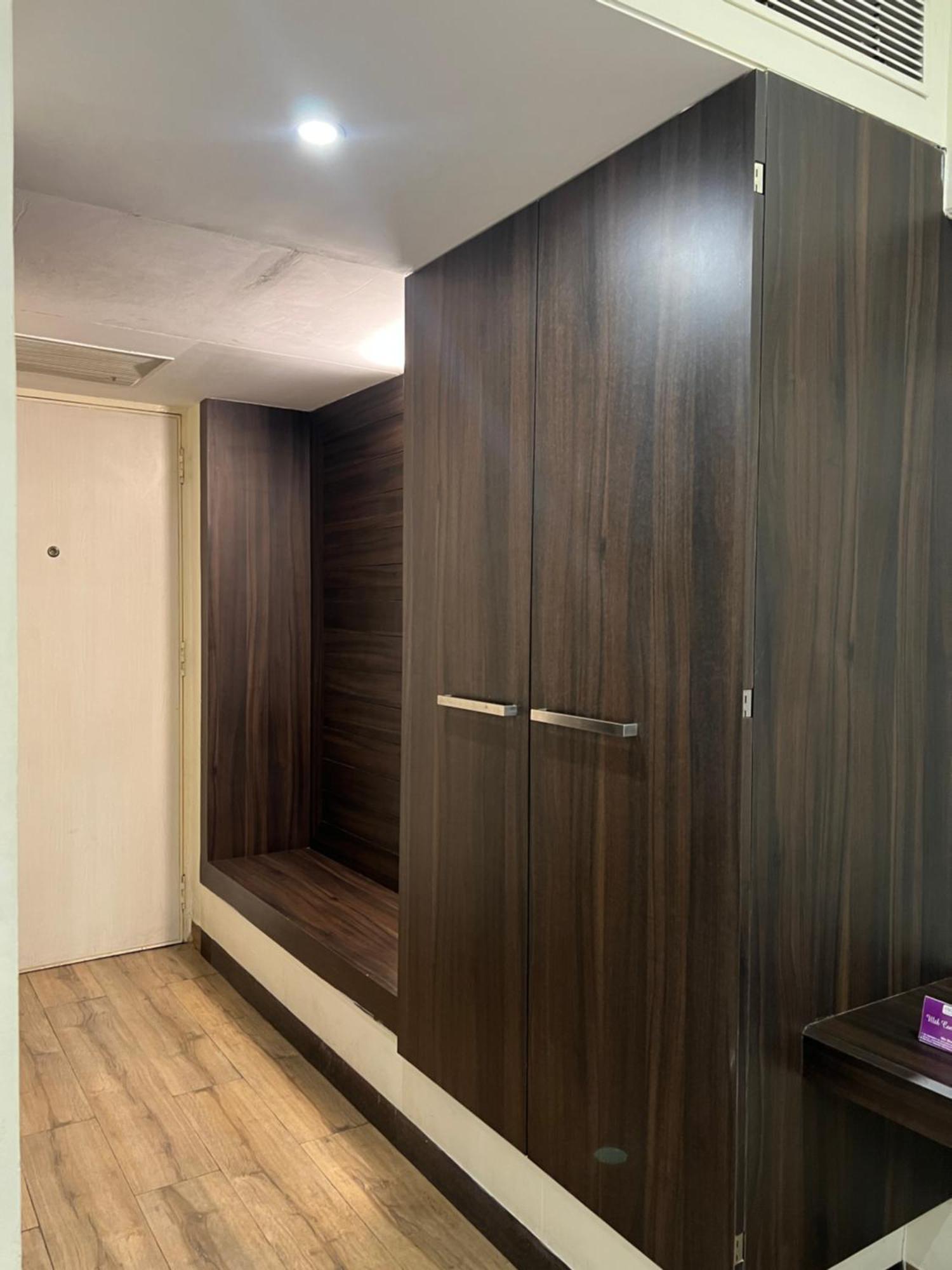 Vits Shalimar, Ankleshwar Hotel Ngoại thất bức ảnh