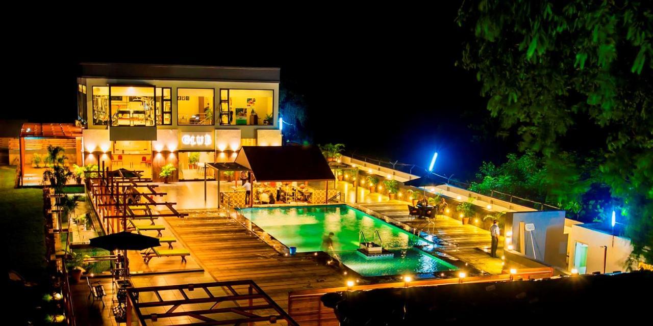 Vits Shalimar, Ankleshwar Hotel Ngoại thất bức ảnh