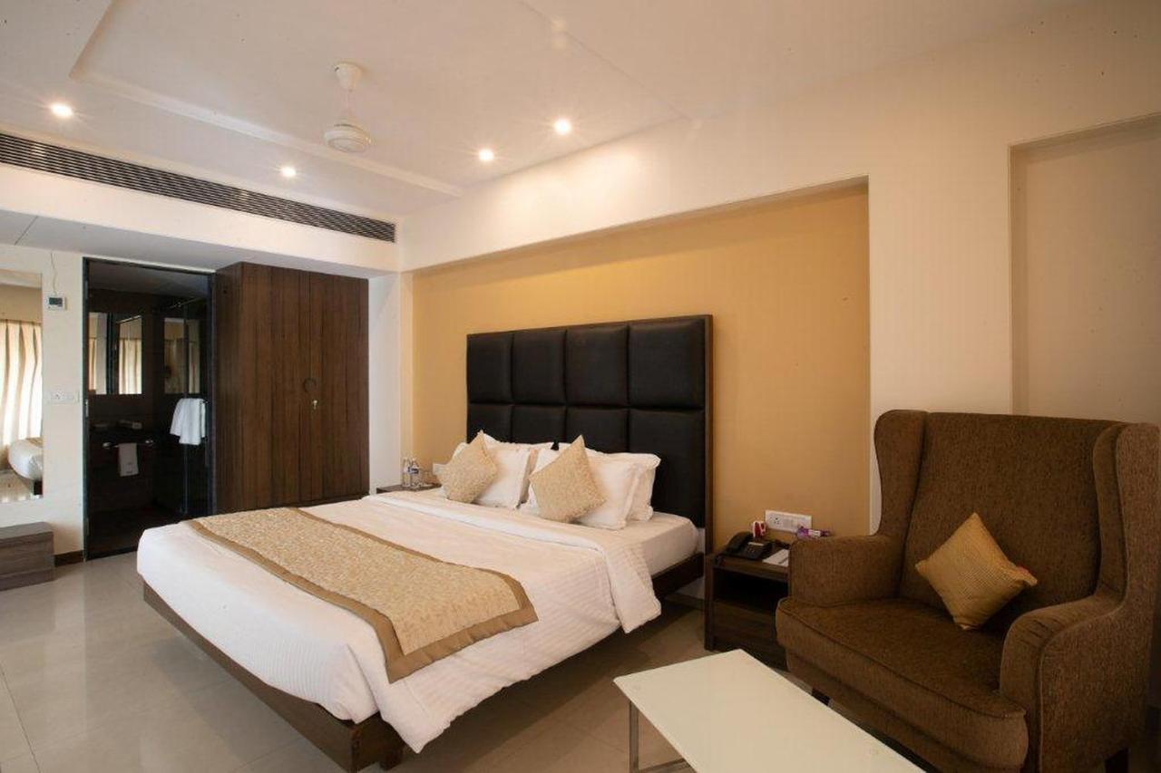 Vits Shalimar, Ankleshwar Hotel Ngoại thất bức ảnh